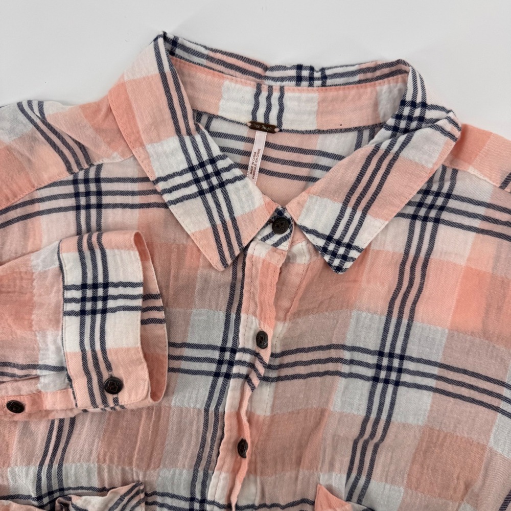 Free People Button Down Womens M Pink Plaid Embroidered Mixed Media‎ Shirt - Picture 3 of 7